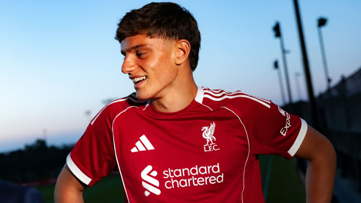 Джованни Леони