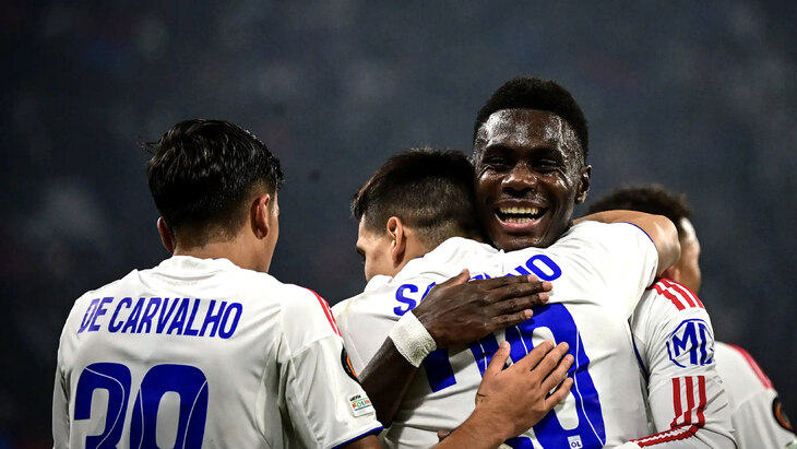 Эмоции игроков «Лиона» после гола