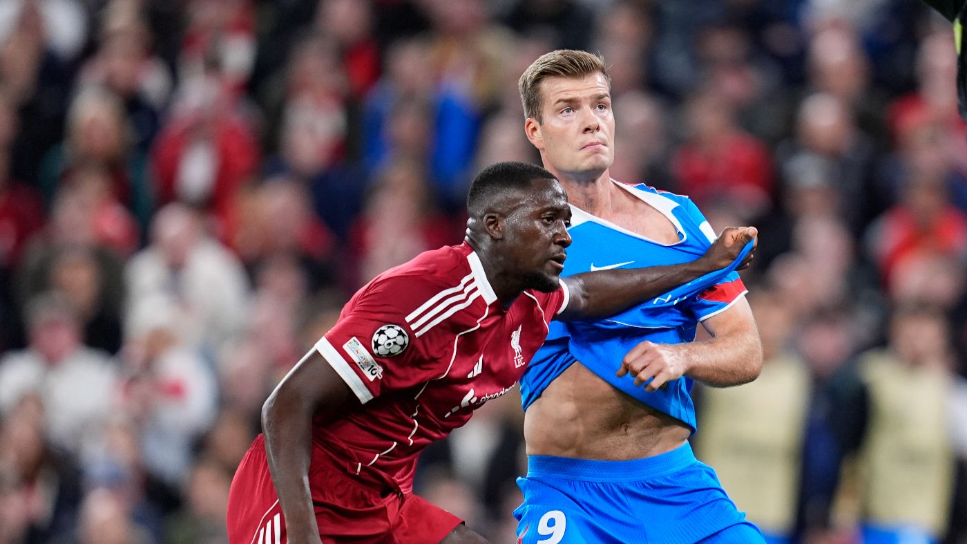 Ибраима Конате против Александра Сёрлота