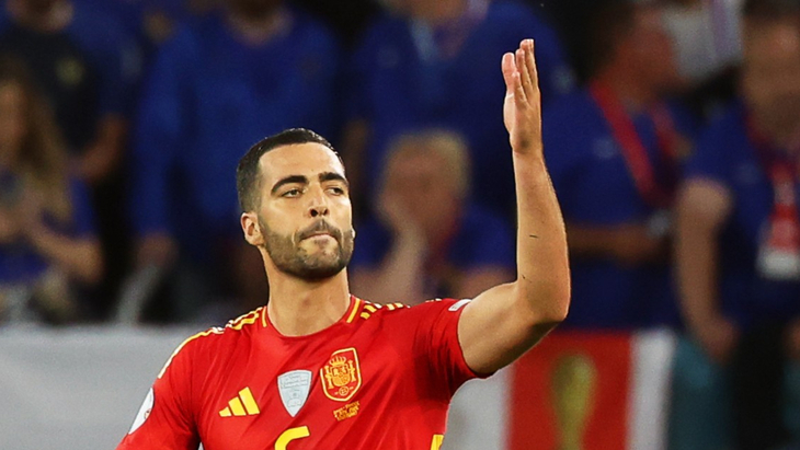 Микель Мерино — полузащитник сборной Испании