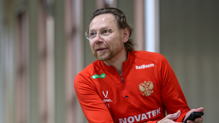 Валерий Карпин — главный тренер сборной России