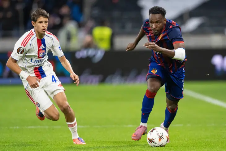 «Лион» — «Базель»