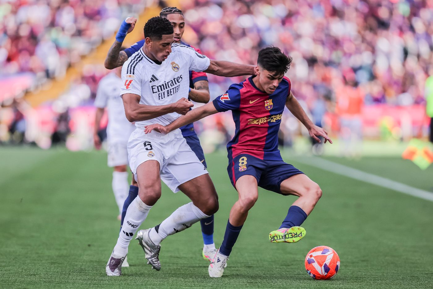 Джуд Беллингем и Педри