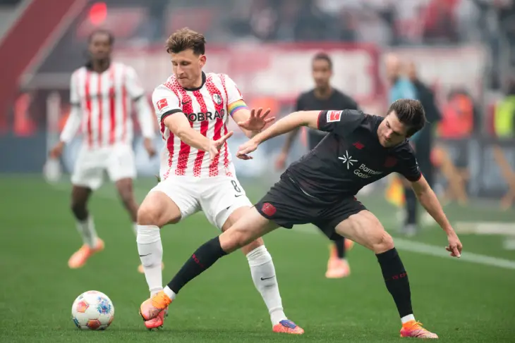 «Байер» — «Фрайбург»