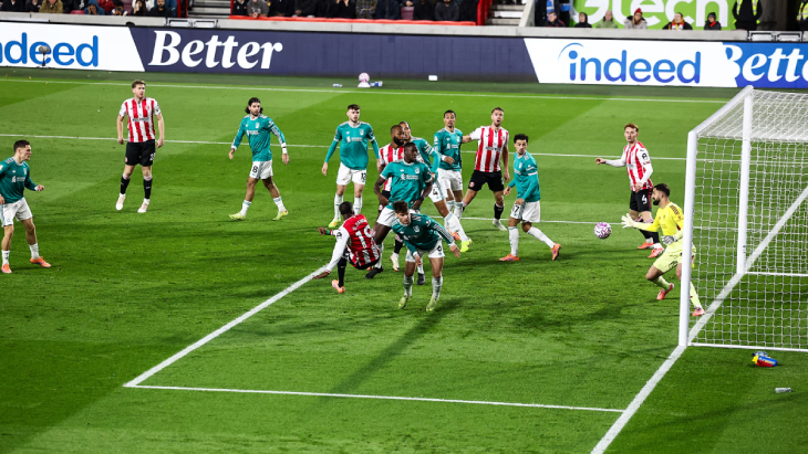 Первый гол «Брентфорда»