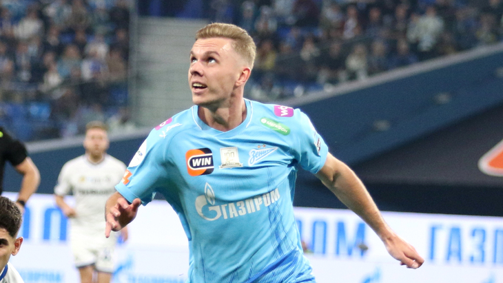 Максим Глушенков — нападающий «Зенита»