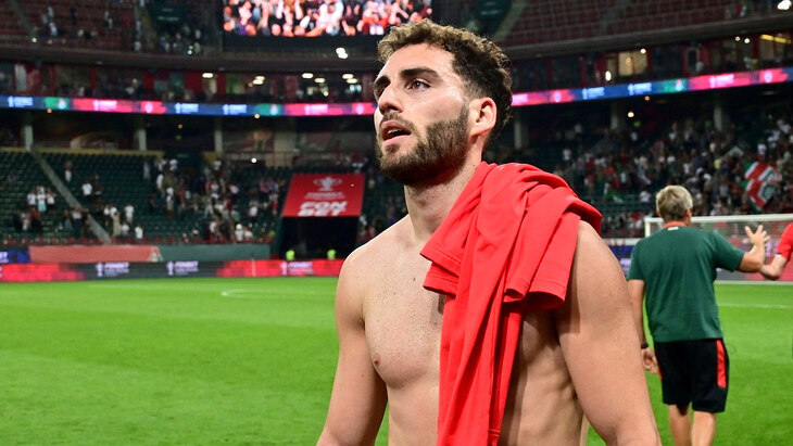 Наир Тикнизян