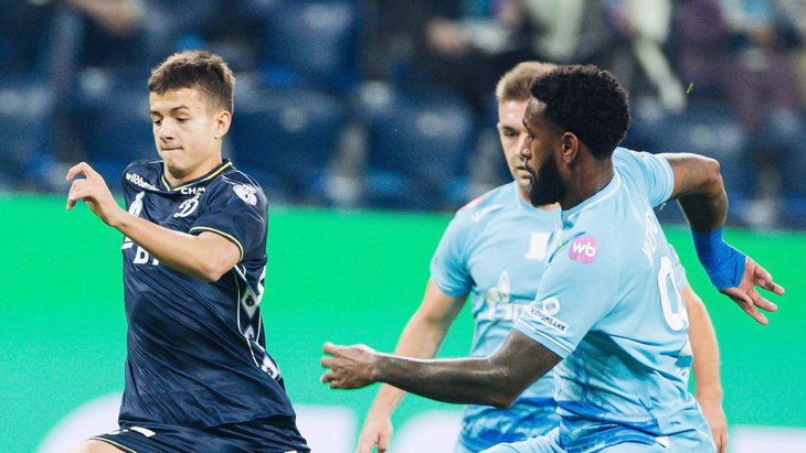 Фрагмент матча «Зенит» — «Динамо» М