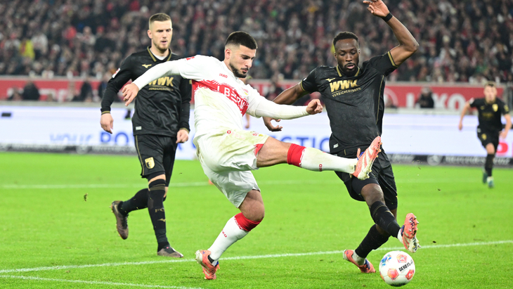 Дениз Ундав