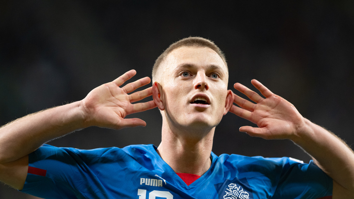 Альберт Гудмундссон — игрок сборной Исландии