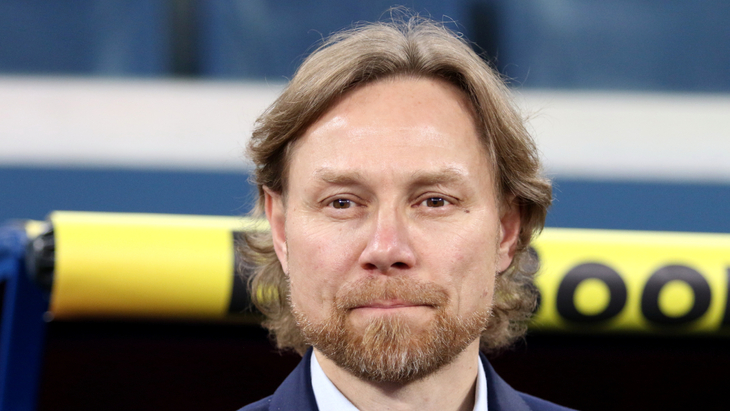 Валерий Карпин — главный тренер сборной России