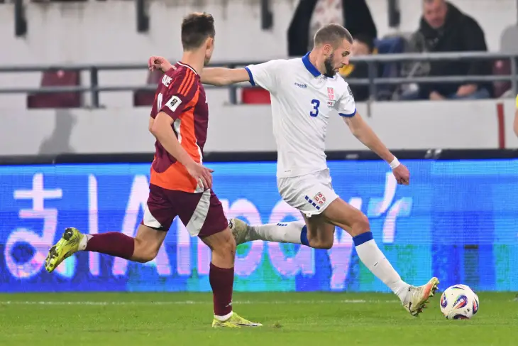 Продолжили атаковать сербы