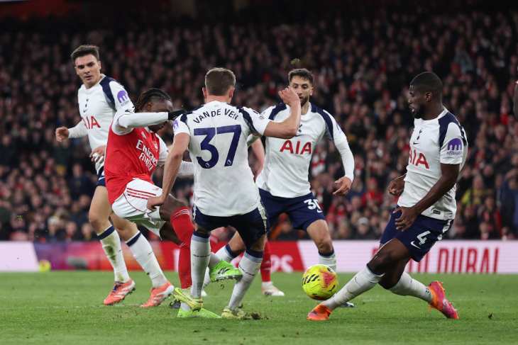 Второй гол Эзе