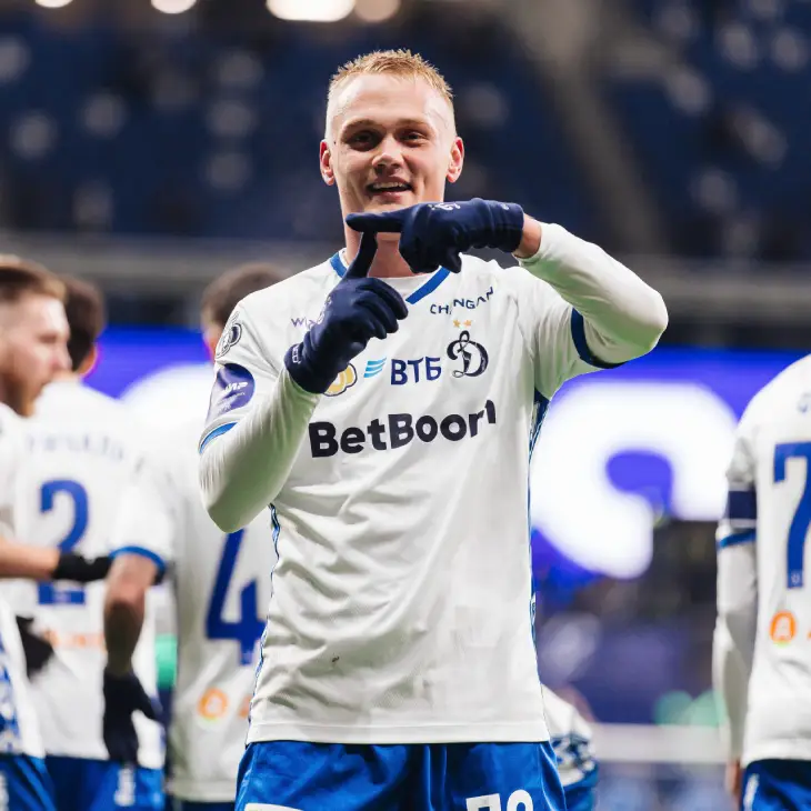 Константин Тюкавин