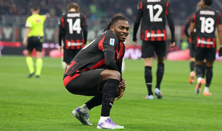 Рафаэл Леау