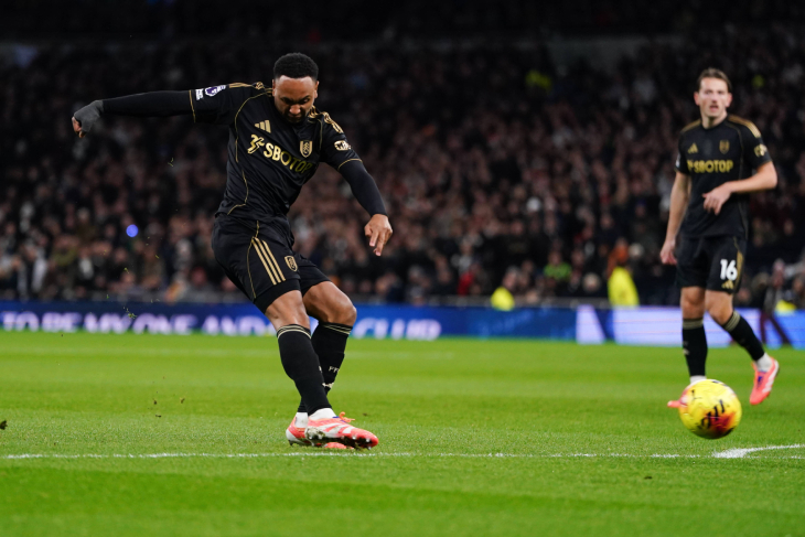 Удар Кенни Тете