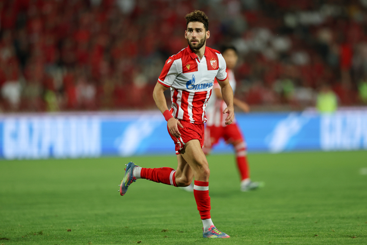 Наир Тикнизян