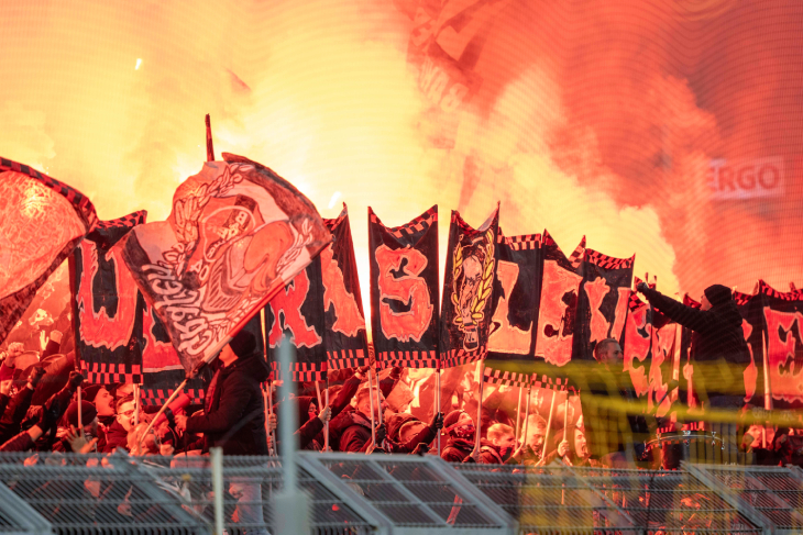 Гостевой сектор на «Вестфаленштадионе»