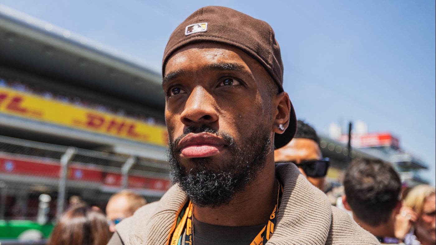 Айван Тоуни