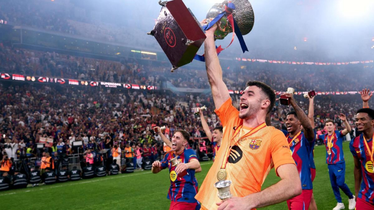 Жоан Гарсия с трофеем