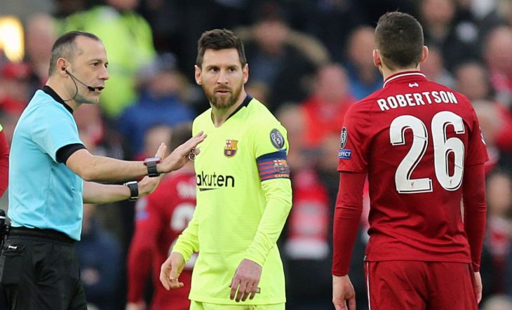 Лионель Месси и Эндрю Робертсон