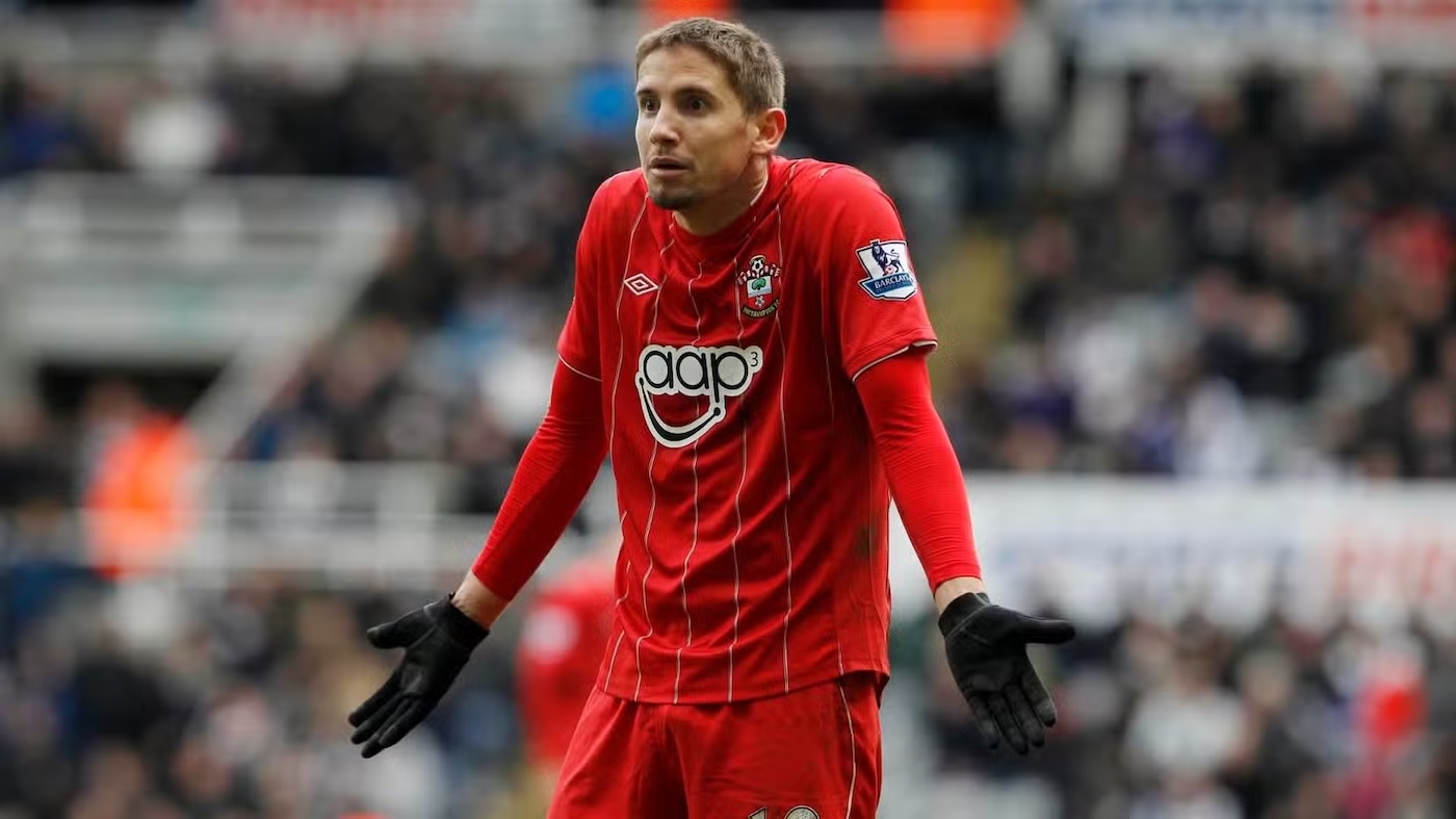 Гастон Рамирес