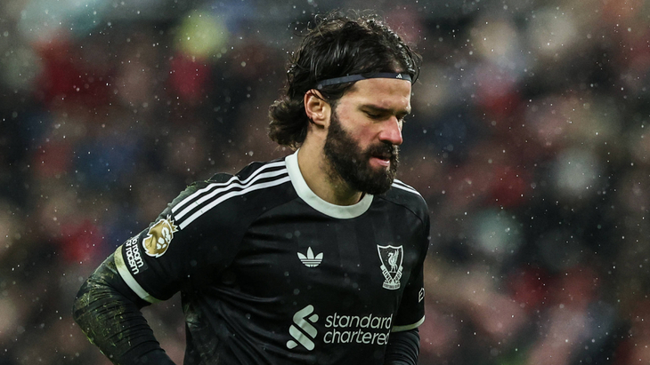 Алисон Бекер — голкипер «Ливерпуля»