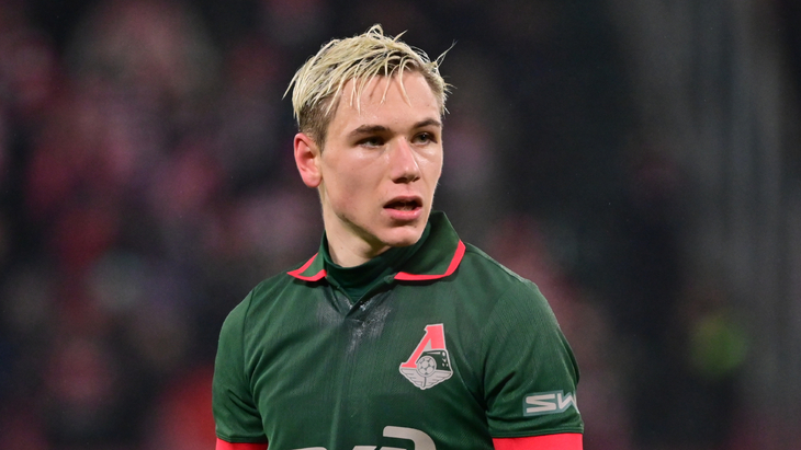 Алексей Батраков — полузащитник «Локомотива»