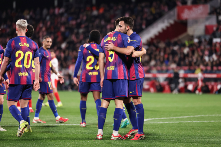 Пау Кубарси празднует гол