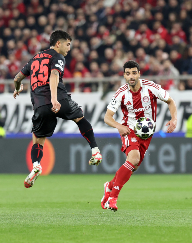 «Олимпиакос» — «Байер»