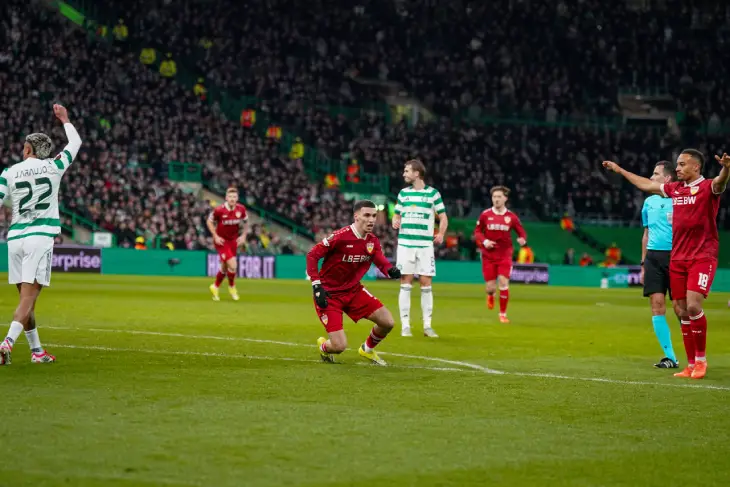 Билал Эль-Ханнус забивает первый гол