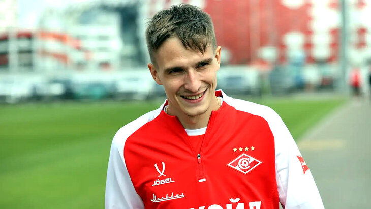 Илья Самошников