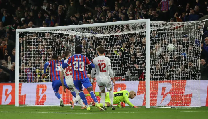 «Кристал Пэлас» — «Зриньски»