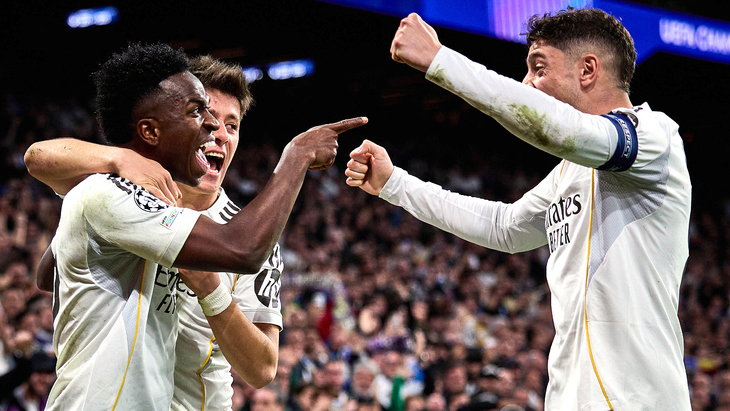 Игроки «Реала» празднуют гол