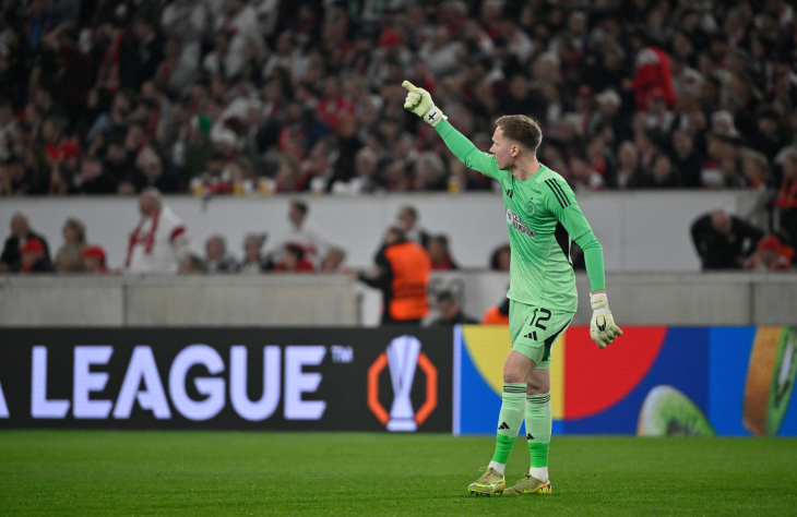 Вратаь «Селтика» Вильями Синисало