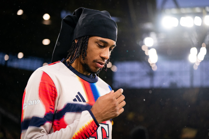 Майкл Олисе