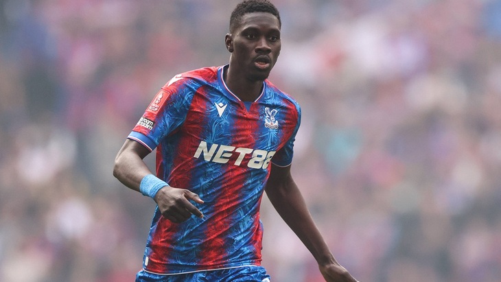 Исмаила Сарр («Кристал Пэлас»)