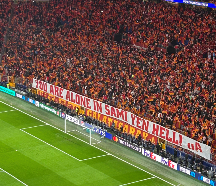 Текстовик болельщиков «Галатасарая»