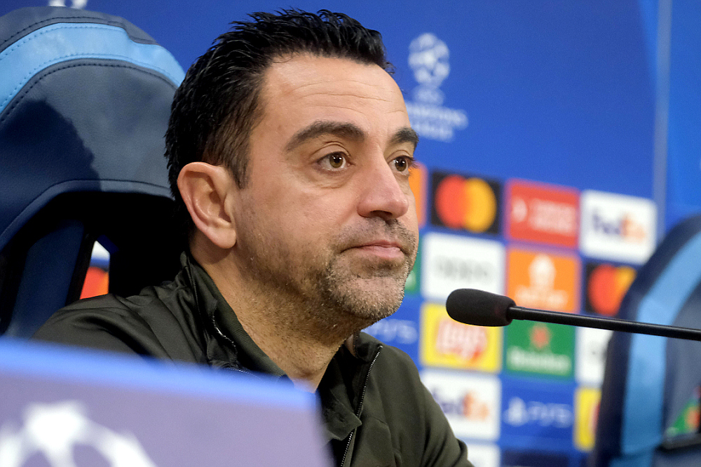 Хави агитирует за соперника Лапорты