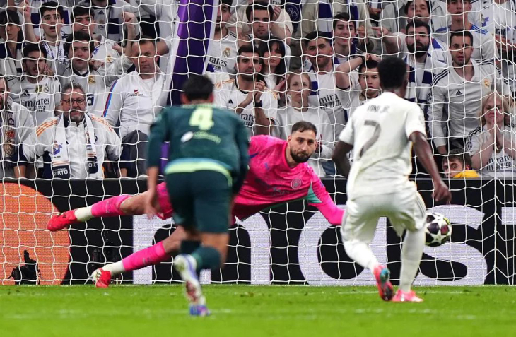 Пенальти Винисиуса