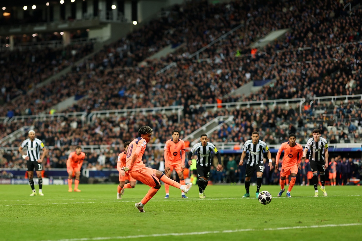 Ламин Ямаль