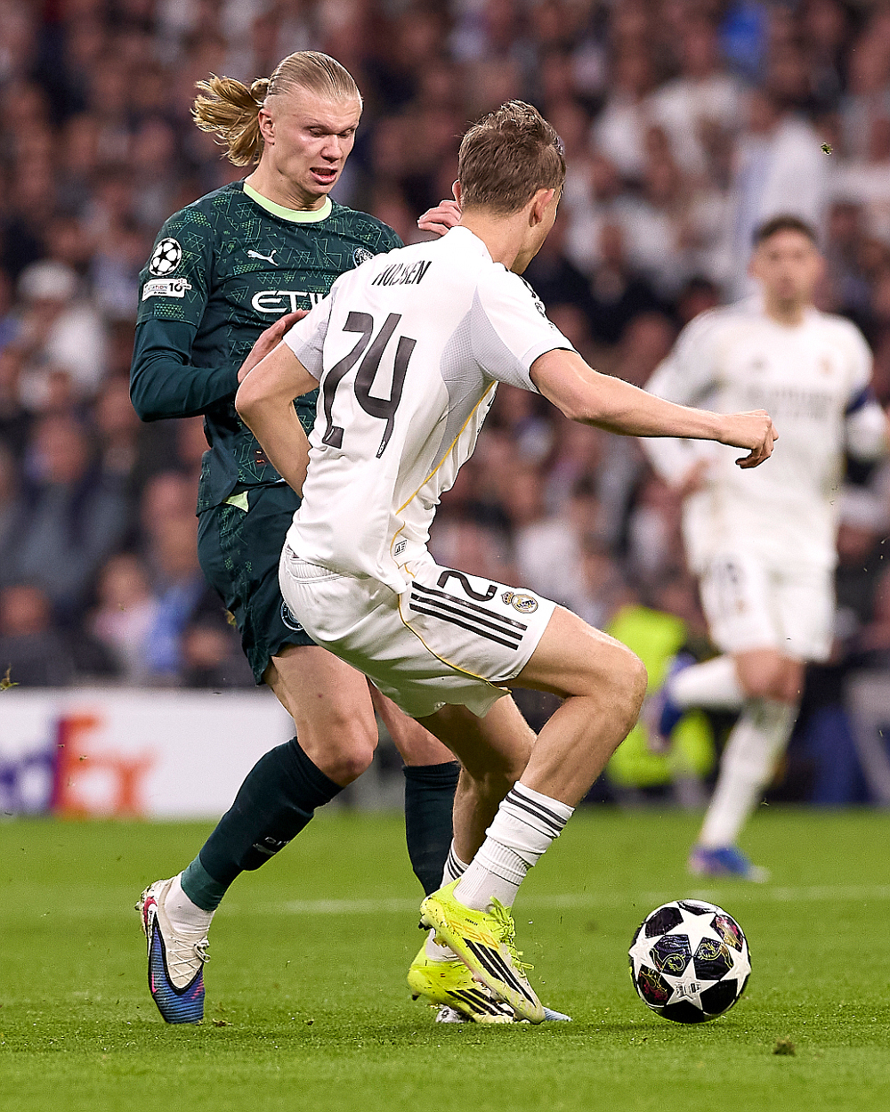 Эрлинг Холанн (слева) не оправдал надежд