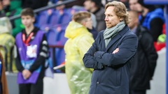 Валерий Карпин