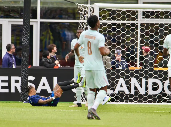 Бразилия — Франция