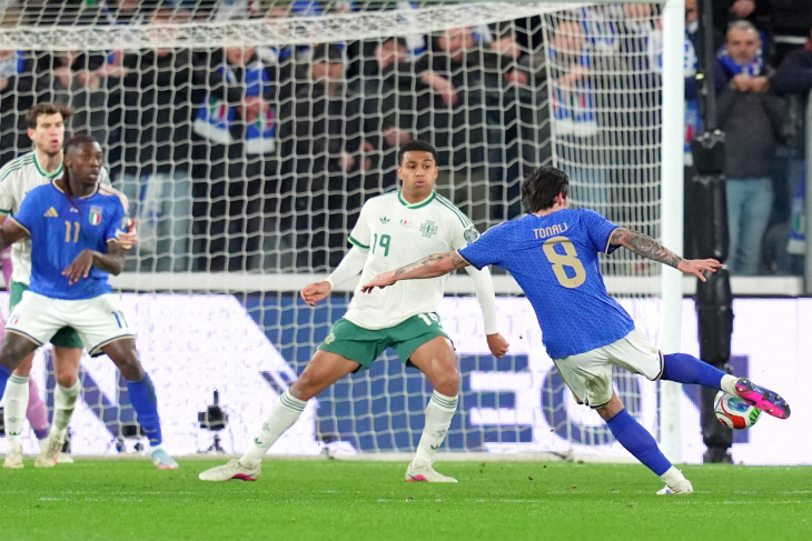 Гол Сандро Тонали