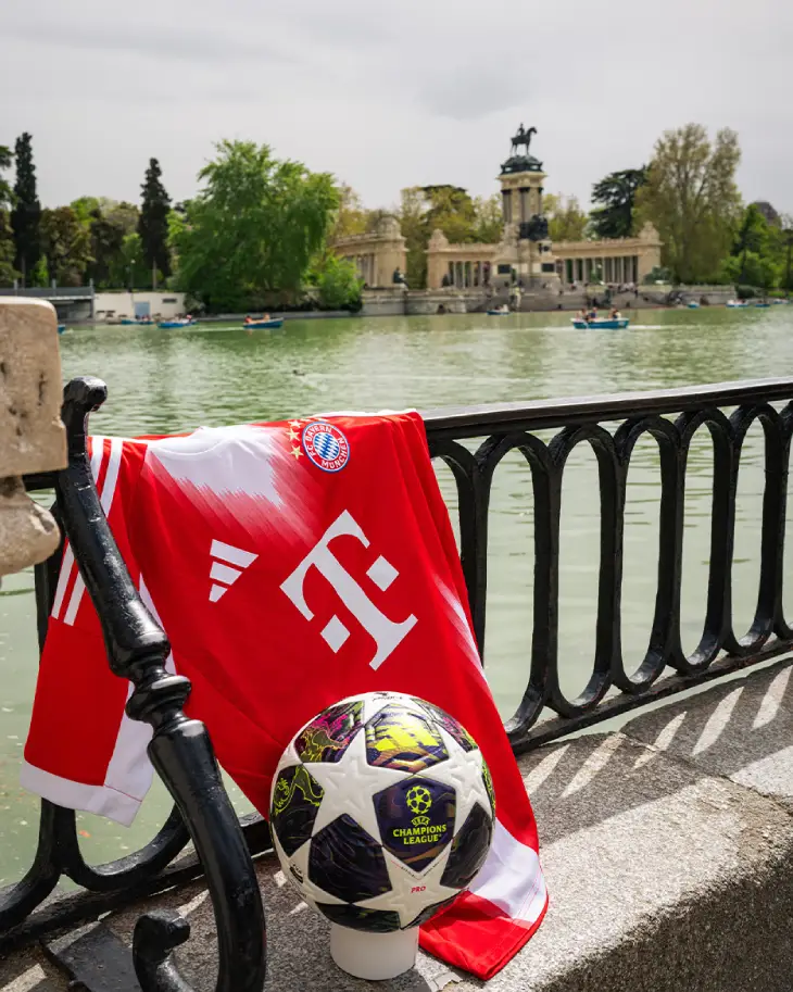 Футболка «Баварии» в Мадриде