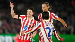 Игроки «Атлетико» празднуют гол