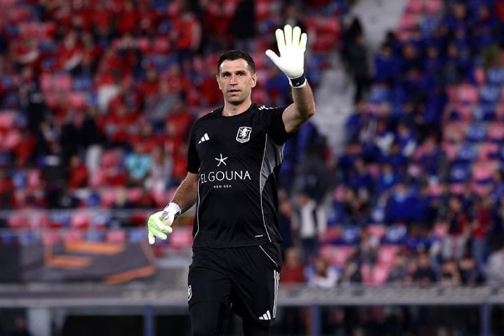 Эмилиано Мартинес