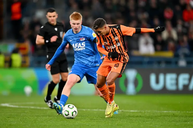 «Шахтер» — «АЗ Алкмаар»