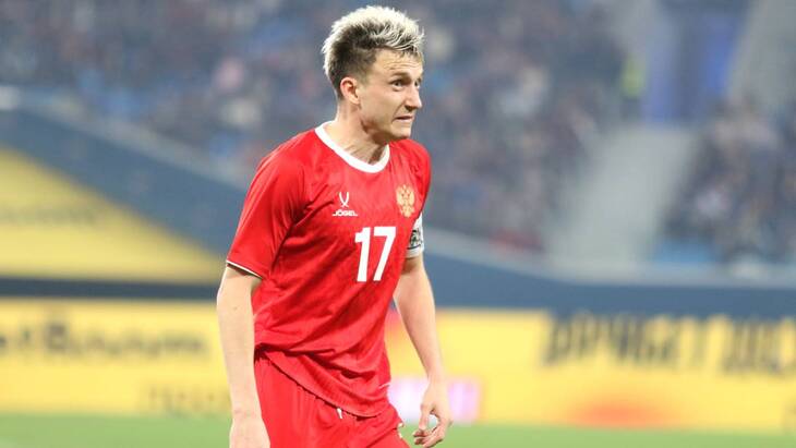 Александр Головин